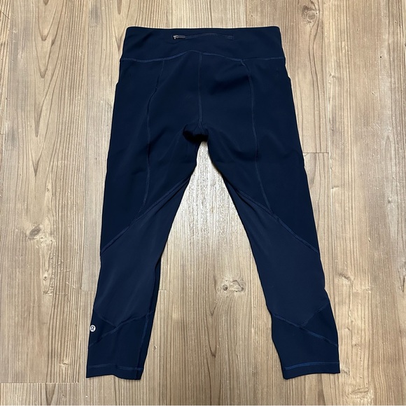 Lululemon cropped leggings - Picture 6 of 8